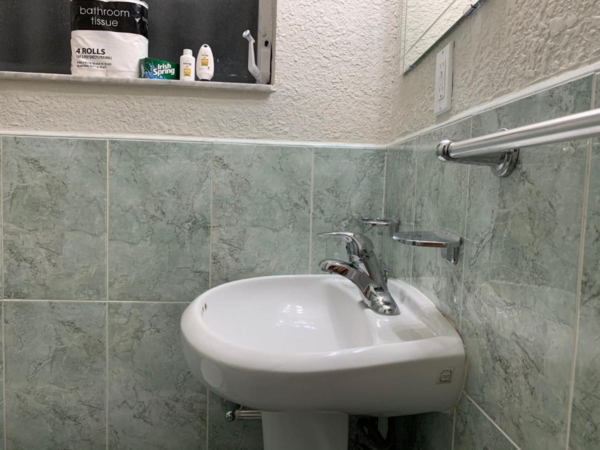 Cute, Cozy Mother-In-Law Suite In The Heart Of Μαϊάμι Εξωτερικό φωτογραφία